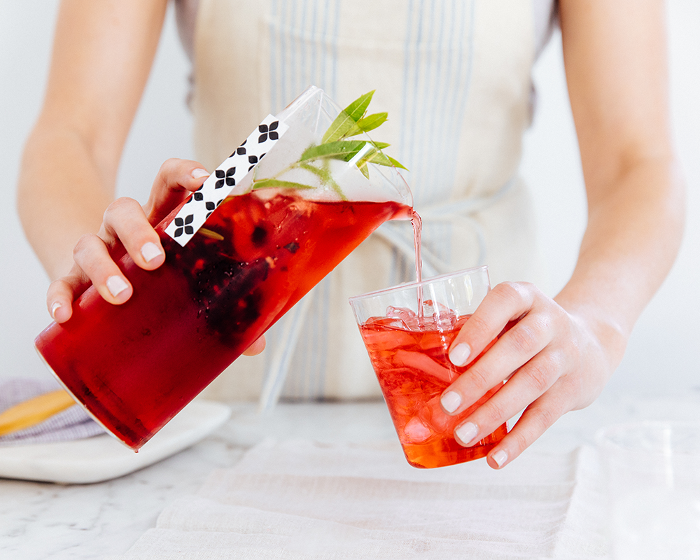 Does Tea Hydrate You? Tea and Hydration Refreshing Teas