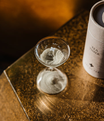 Tea timer lifestyle photo – Art of Tea