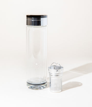 Glass matcha shaker alternate view – Art of Tea